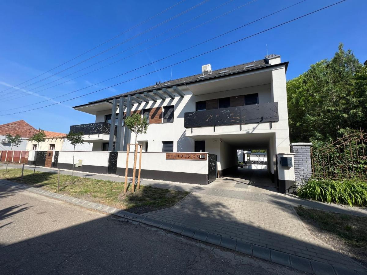 Csipke Residence 1. Hajdúszoboszló Екстериор снимка